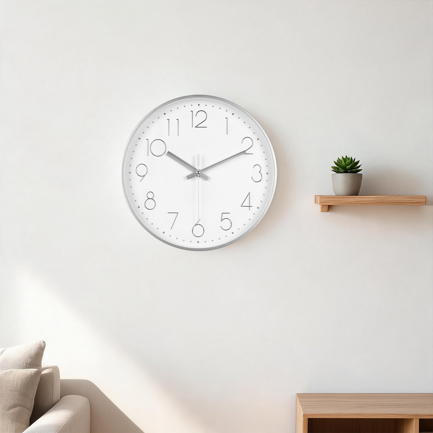 IvoQ Moderne Wandklok 30 cm - 3D Muurklok met Stil Uurwerk - Analoog - Zilver/Wit